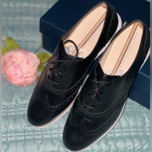 NIB Cole Haan Women’s Original Grand Wing II, Size 11M, Black/Optic White